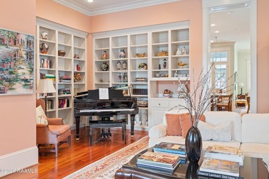 Offered for the very first time, this extraordinary custom - photo 10
