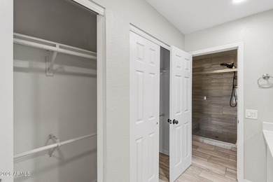 REMODELED, MOVE-IN READY, AND LOCATED IN A LAKE COMMUNITY! This - photo 35