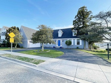 Large 4 Bedroom Home on an oversized corner lot in the - photo 46