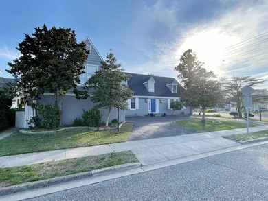 Large 4 Bedroom Home on an oversized corner lot in the - photo 47