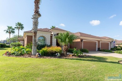 (private lake, pond, creek) Townhome/Townhouse Sale Pending in Laguna Vista Texas