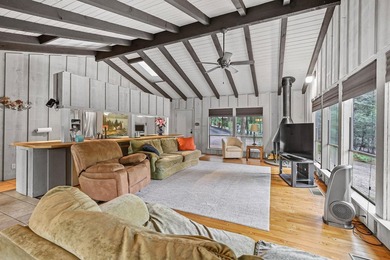 Whether you're searching for a full-time residence, weekend - photo 4