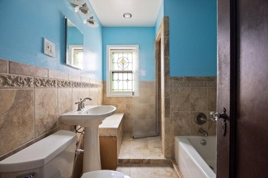 Welcome to 1570 Hendrickson Street, a charming townhouse - photo 10
