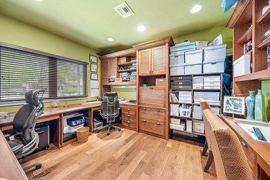 Stunning 4 BD 3 BA, beautifully renovated home on an oversized - photo 15