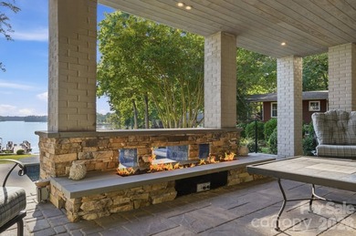 Experience luxury lakefront living in this extraordinary 3BR, 3 - photo 17