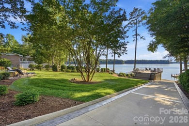 Experience luxury lakefront living in this extraordinary 3BR, 3 - photo 19