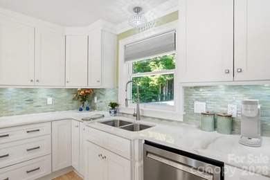 Experience luxury lakefront living in this extraordinary 3BR, 3 - photo 24