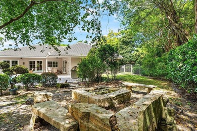 Stunning 4 BD 3 BA, beautifully renovated home on an oversized - photo 26
