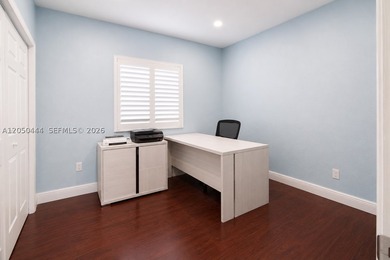 Magnificent, renovated single-family home featuring a heated - photo 27