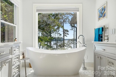 Experience luxury lakefront living in this extraordinary 3BR, 3 - photo 33