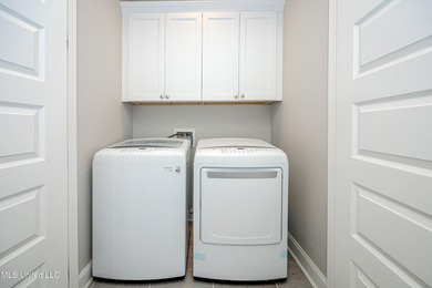 Welcome to 104 Westwind Court in the heart of Ocean Springs! - photo 37