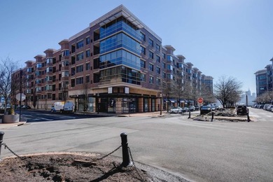 Lake Condo For Sale in West New York, New Jersey