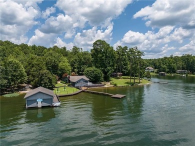 Additional listing photo 2