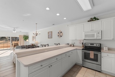 Welcome to this first floor 2-bedroom, 2-bath condo in Magnolia - photo 7