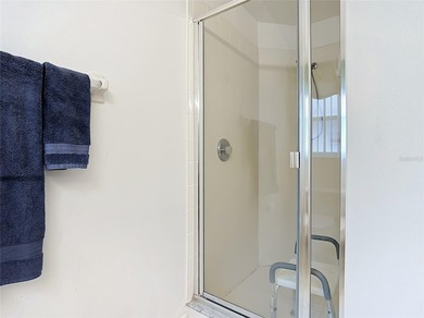 Welcome to this beautiful LAKEVIEW POOL HOME with 4 bed/3 bath - photo 14