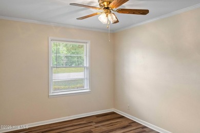 Solid well maintained brick home with 2 large shops on a 0.91 - photo 17