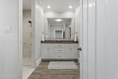 A true Gulf Coast compound - 2.5 private acres fronting both the - photo 31