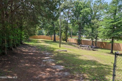 Solid well maintained brick home with 2 large shops on a 0.91 - photo 36