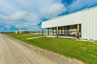 Welcome to Indian Ridge on Bayou Dularge, where the road ends - photo 3