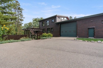 Escape to this private 14 acre retreat surrounded by mature - photo 1