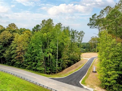 Welcome to Ridgewood Estates!! Tucked away and nestled in the - photo 4