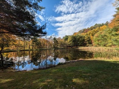 Lake Home For Sale in Woodstock, Connecticut