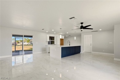 Welcome to 3805 SE 12th Ave - a beautifully renovated 3-bedroom - photo 12