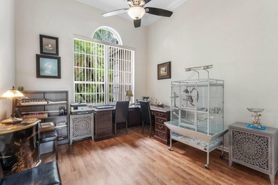 Welcome to this beautifully maintained 5-bedroom, 3-bathroom - photo 25