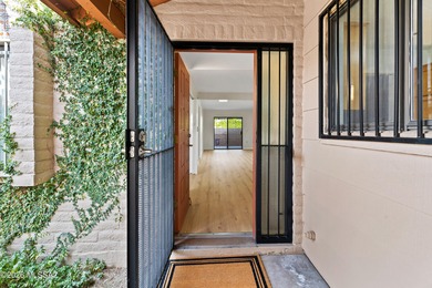 Gorgeous Remodeled Townhome in prestigious Rio Cancion community