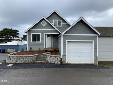 Devils Lake Home For Sale in Lincoln City Oregon