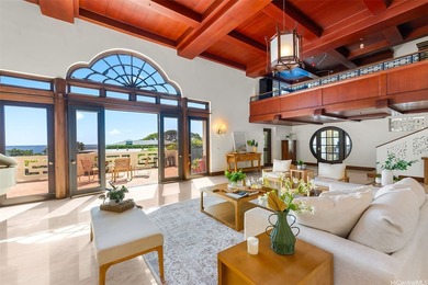 Experience refined island luxury living in this executive-style - photo 7