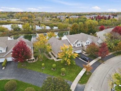 (private lake, pond, creek) Townhome/Townhouse For Sale in Orland Park Illinois