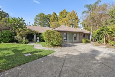 (private lake, pond, creek) Home Sale Pending in Montverde Florida