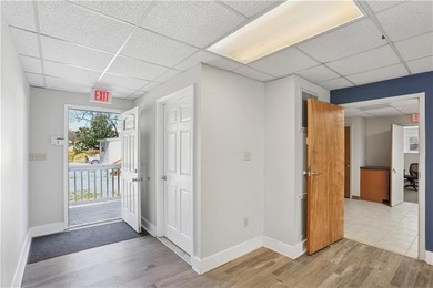 Prime office opportunity just off Historic Marietta Square - photo 6