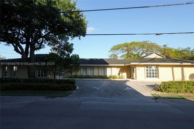 Prime Free-Standing Commercial Building on S. Dixie Highway - - photo 3
