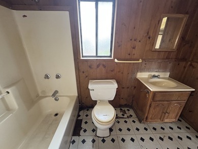 Auction listing - Auction fees may apply. 2 bed, 1 bath home - photo 12