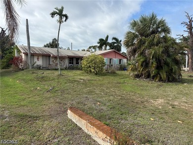 Welcome to 3677 Tangerine Drive in the laid-back waterfront - photo 13