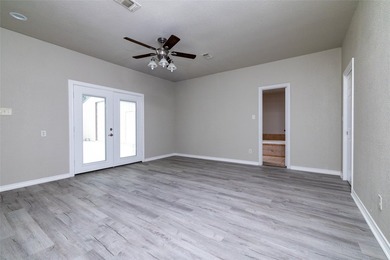 Seller offering up to $5,000 in buyer contributions. Welcome to - photo 14