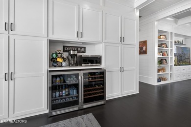Stunning modern move-in ready home in Morristown -- 2 bed, 3 - photo 20