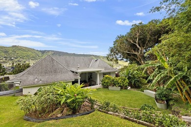 A rare offering in the heart of Manoa, this extensively - photo 22