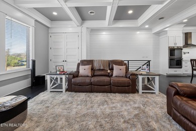 Stunning modern move-in ready home in Morristown -- 2 bed, 3 - photo 27