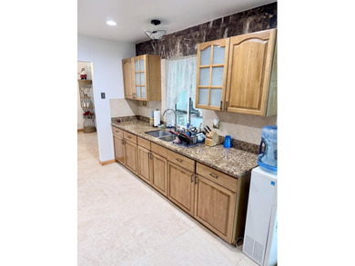 Spacious ranch featuring 4 bedrooms and 3 baths with open - photo 28
