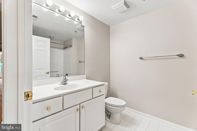 Welcome to easy, low-maintenance living in the heart of Mays - photo 28