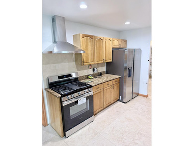 Spacious ranch featuring 4 bedrooms and 3 baths with open - photo 29