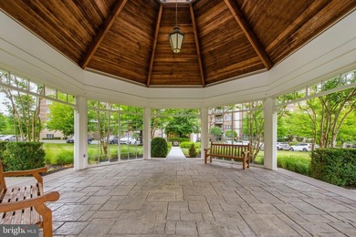 Welcome to easy, low-maintenance living in the heart of Mays - photo 38