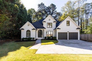 (private lake, pond, coastal) Home Sale Pending in Atlanta Georgia