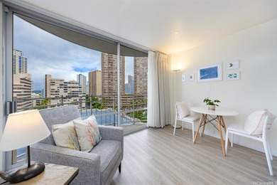 Situated at the entrance of Waikiki, Ilikai Marina features an - photo 6