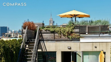 Penthouse at 42 White Street Crowning a landmarked 1835 - photo 4