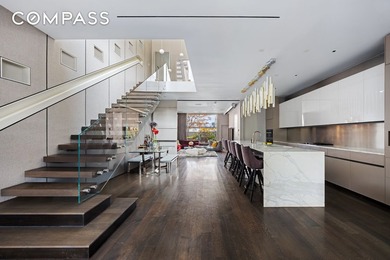 Penthouse at 42 White Street Crowning a landmarked 1835 - photo 6