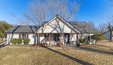 Lake Home For Sale in Claremore, Oklahoma